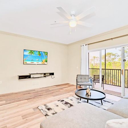 Bright Condo - 2Br With Pool & Hot Tub, Near Disney! Orlando Kültér fotó
