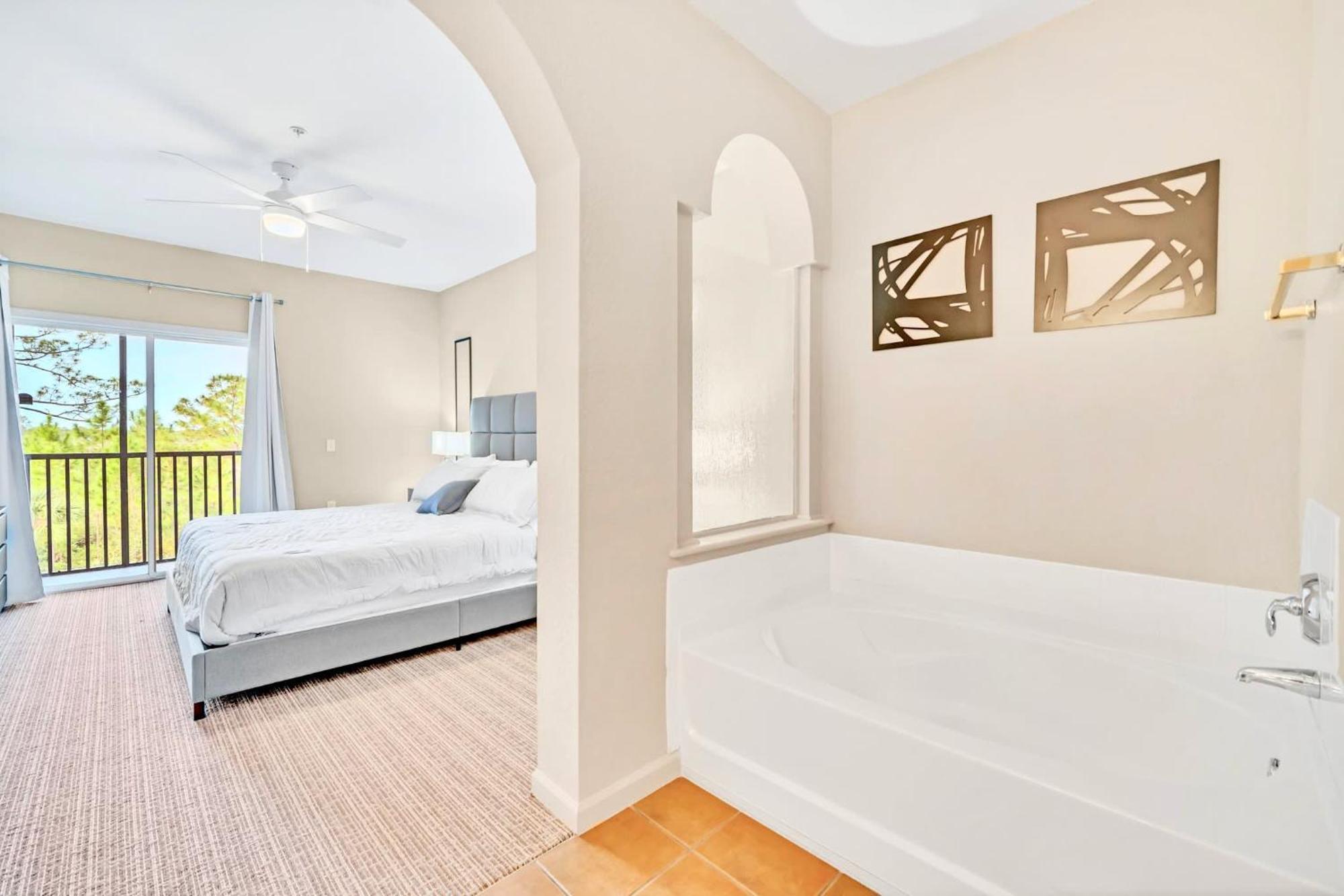 Bright Condo - 2Br With Pool & Hot Tub, Near Disney! Orlando Kültér fotó